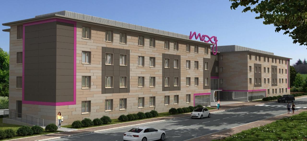 Отель Moxy Edinburgh Airport Инглистон Экстерьер фото